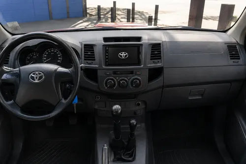 Radio Android Toyota Hilux 2006-2015 Waze CarPlay